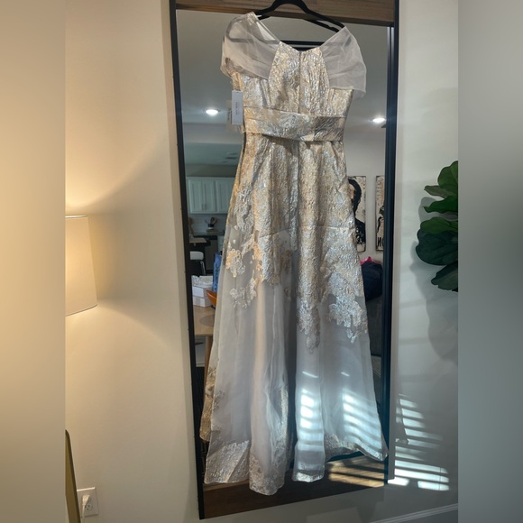 TERI JON BY RICKIE FREEMAN Metallic Jacquard Ball Gown - Picture 5 of 9